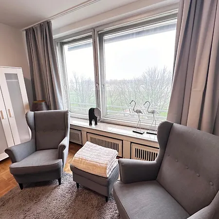 Einmaliger Rheinblick, Fusslaufig Zur Messe Apartment Düsseldorf